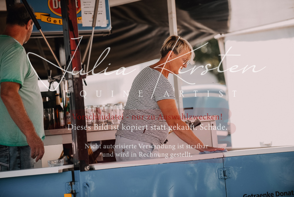 DSC_7368 | Pferde- und Turnierfotografie in Westsachsen. Pferdeportraits, Auftragszeichnungen und intuitive Kunst.