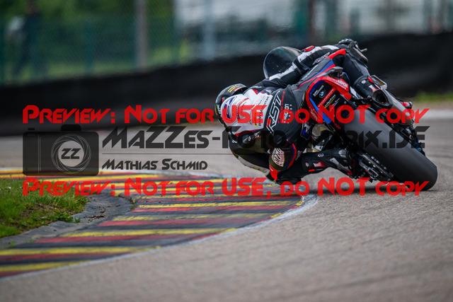 MaZZes_FotoMatrix_240503_6007705_9366 | SBK