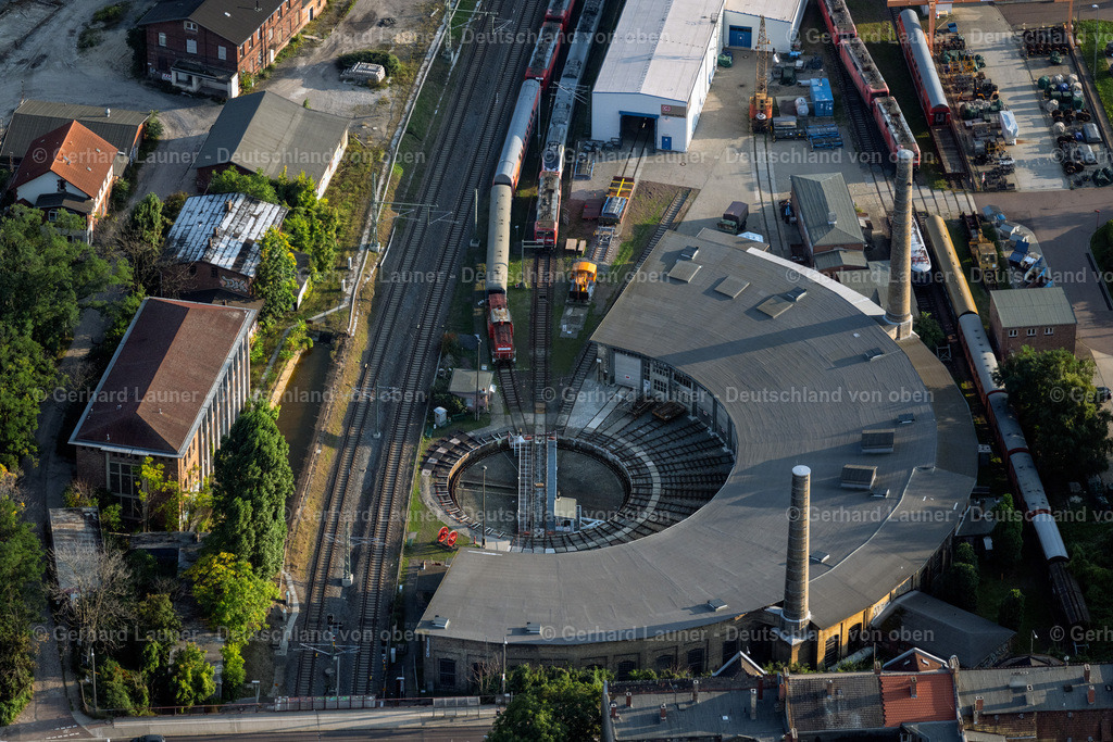 4062516 | HALLE (SAALE) 08.09.2021 Museums- Gebäude- Ensemble des "DB Museum" an der Volkmannstraße im Ortsteil Gebiet der Doktor in Halle (Saale) im Bundesland Sachsen-Anhalt, Deutschland. Weiterführende Informationen bei: Deutsche Bahn Stiftung gGmbH DB Museum,  Traditionsgemeinschaft Bw Halle P e.V.. // Museum building ensemble of "DB Museum" on Volkmannstrasse in the district Gebiet der Doktor in Halle (Saale) in the state Saxony-Anhalt, Germany. Further information at: Deutsche Bahn Stiftung gGmbH DB Museum,  Traditionsgemeinschaft Bw Halle P e.V.. Foto: Gerhard Launer