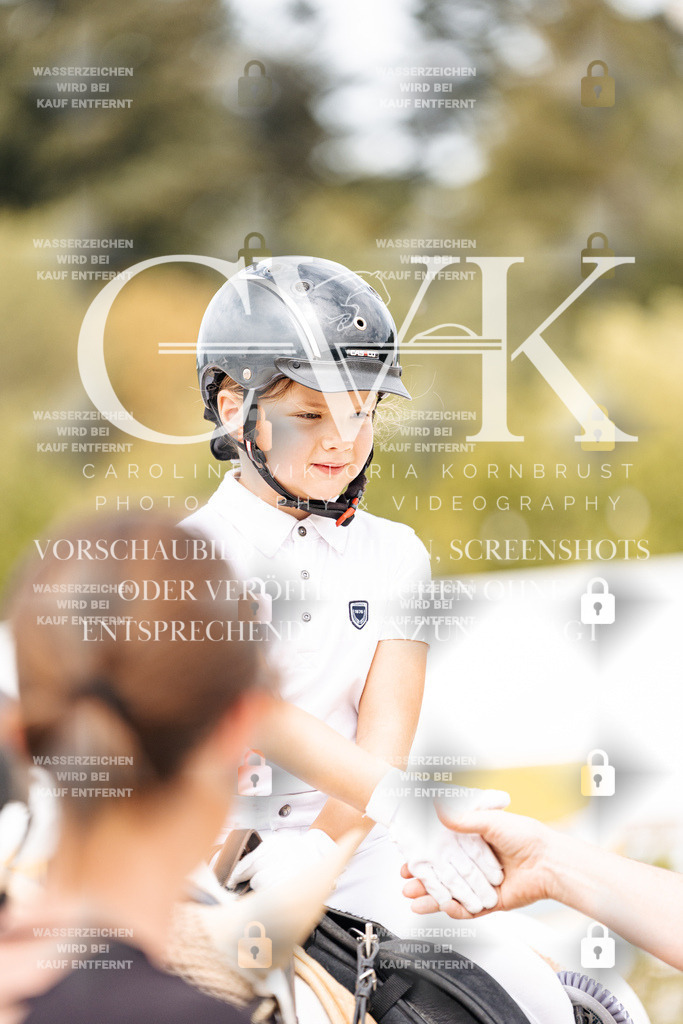 CK907015 | Turnierfotografie Pferdefotografie Trier Rheinland-Pfalz Pferdesport Reitsport Tierfotografie Sportfotografie Pferdevideo Pferdevideografie Equestrianvideography equestrianphotography  - Realisiert mit Pictrs.com