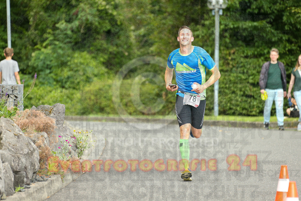 250801_1900_EX1_6833 | Sportfotografie im Rhein-Sieg Kreis, Köln, Bonn, NRW, Rheinland Pfalz, Hessen, etc. Unser Tätigkeitsfeld umfasst den Laufsport vom Volkslauf über den Marathon, Duathlon, Triathon bis zum Ultralauf wie Kölnpfad Ultra oder Schindertrail.