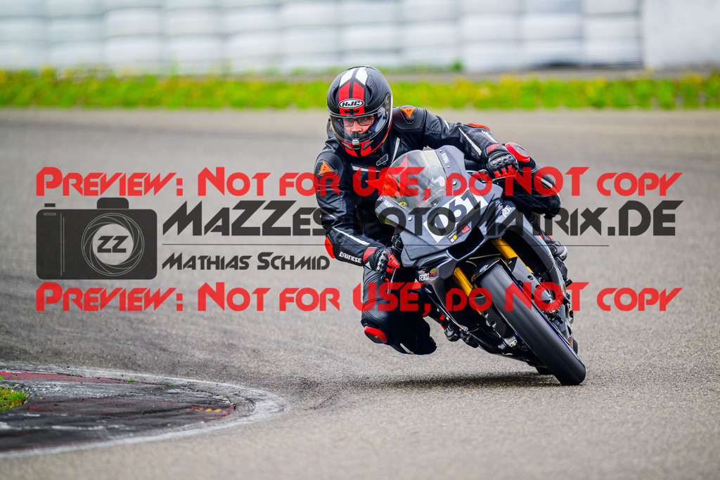 MaZZes_FotoMatrix_240804_6007705_3931 | Fotograf Mathias Schmid
Sportfotograf,
Eventfotograf,
Hochzeitsfotograf,
Portraitfotograf