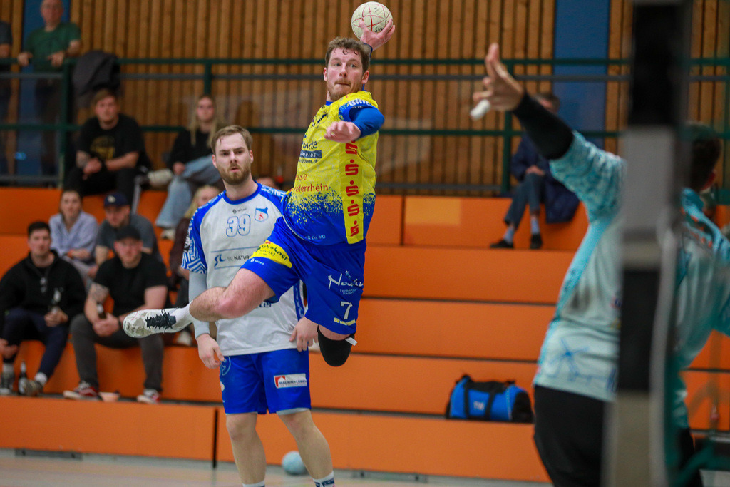 SVN_TVIssum_250426_101 | Bildergalerie von Sport-Ereignissen aber auch von weiteren spannenden Dingen - nicht nur vom Niederrhein. In Anlehnung an den bekannten Spruch von Hanns Dieter Hüsch heißt das Motto: "Niederrhein ist überall".  - Realisiert mit Pictrs.com