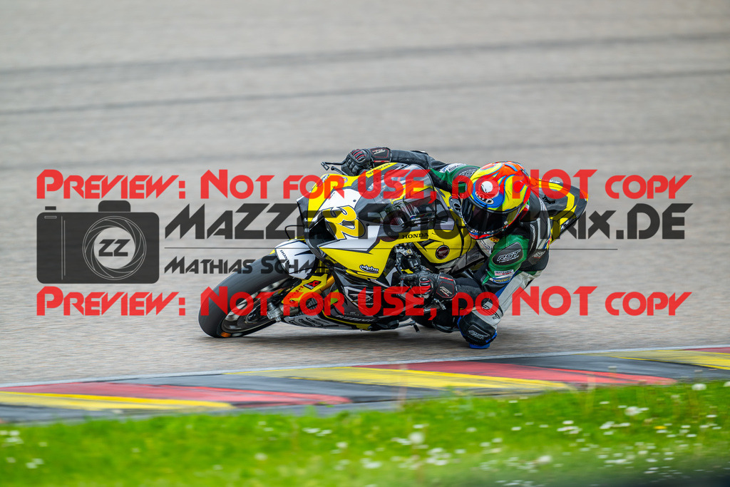 MaZZes_FotoMatrix_240504_6007705_3281 | STK1000