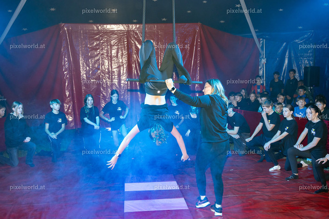 Zirkusvorstellung der MS Feldkirchen Digital | Bildershop von pixelworld.at - Realisiert mit Pictrs.com