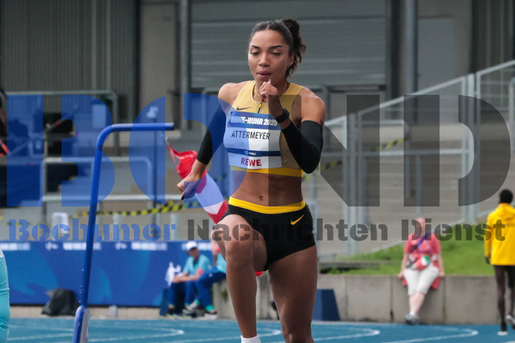 SES_RRGLAT20250721-38 | bond - Realisiert mit Pictrs.com