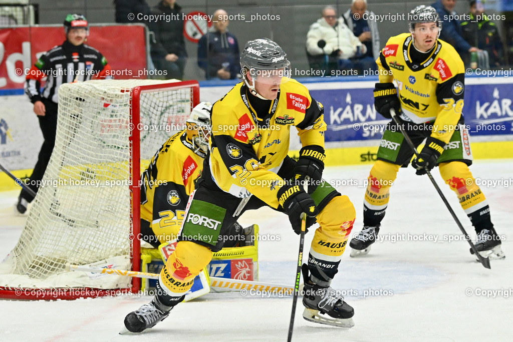 EC IDM Wärmepumpen VSV vs. HC Pustertal | #20 Wesley Jashua Jared HC PUSTERTAL, #36 Osmanski Austin Michael HC PUSTERTAL, EC IDM Wärmepumpen VSV vs. HC Pustertal, EC IDM Wärmepumpen VSV vs. HC Pustertal am 15.11.2024 in Villach (Stadthalle Villach), Austria, (Photo by Bernd Stefan)