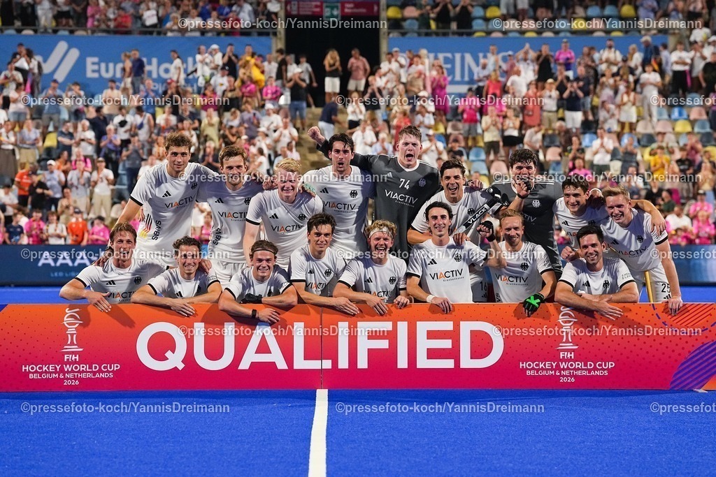 xydrx14082504011 | 14.08.2025, xydrx, Herren EuroHockey Championship 2025, Halbfinale, Deutschland - Spanien, Sparkassenpark Mönchengladbach: die Deutsche Feldhockey Nationalmannschaft hat sich für die Hockey Weltmeisterschaft Qualifiziert