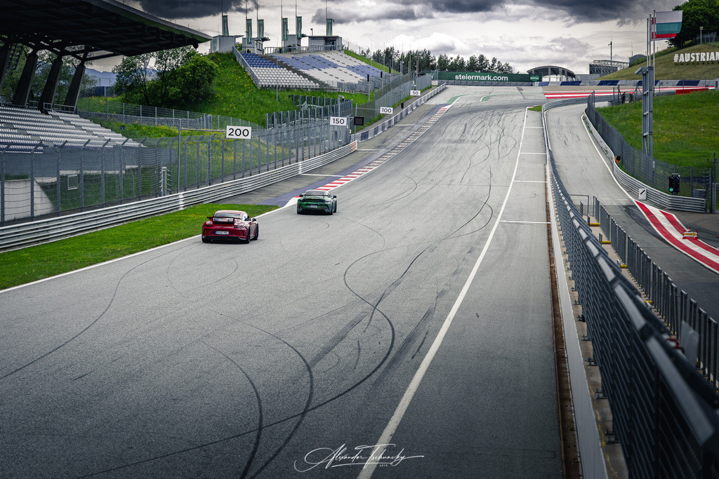 R6AT3335 _Alexander Tschuncky | Entdecken Sie die faszinierende Welt von Alexander Tschuncky Arts: Kreative Fotografie, atemberaubende Automobilkunst und hochwertiger Bilderdruck. Lassen Sie sich inspirieren! - Realisiert mit Pictrs.com