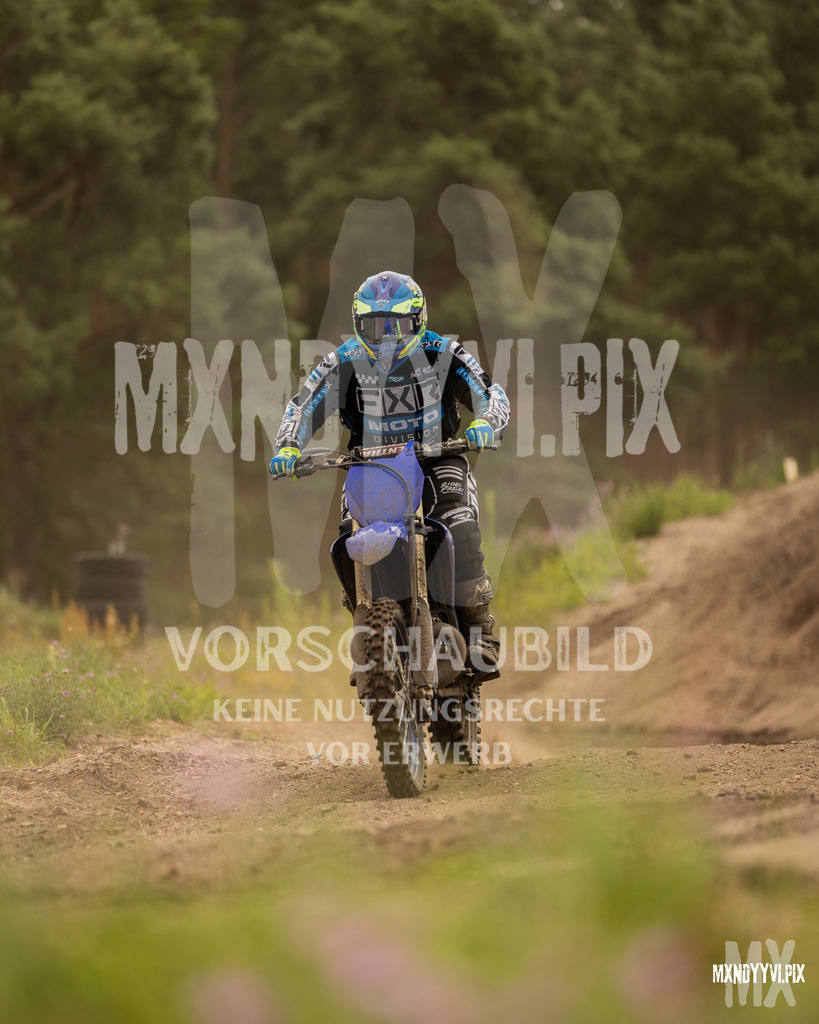 866A1624 | mxndyyvipix