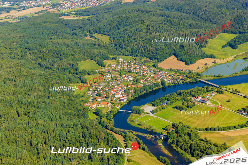 Klassische Luftaufnahme ohne Drohne zeigt:Ramspau bei Regenstauf - Die Luftbildaufnahme wurde 2025 vom UL-Flugzeug heraus erstellt ( keine Drohne ) - Hochauflösende Luftaufnahme -Nicht vergleichbar mit Google Maps oder Satelittenbilder- Die Geschenkidee !Mit Lizenz und Bildrechte bestellbar
