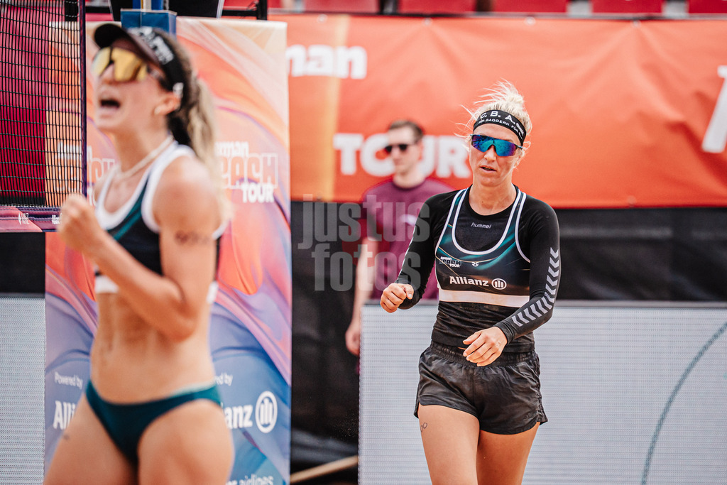 Beachvolleyball | Frauen | Allianz German Beach Tour 2025 | Tourstop München | 03.07.2025 | v.l. Louisa Marunde und Karoline Fröhlich jubeln