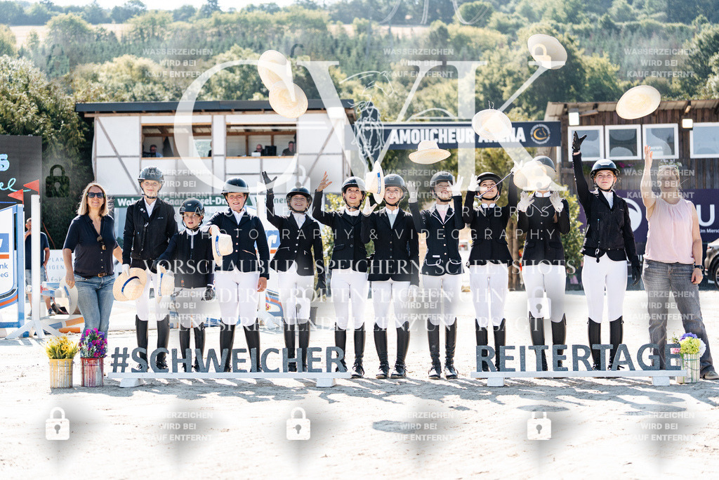 CK904912 | Turnierfotografie Pferdefotografie Trier Rheinland-Pfalz Pferdesport Reitsport Tierfotografie Sportfotografie Pferdevideo Pferdevideografie Equestrianvideography equestrianphotography  - Realisiert mit Pictrs.com