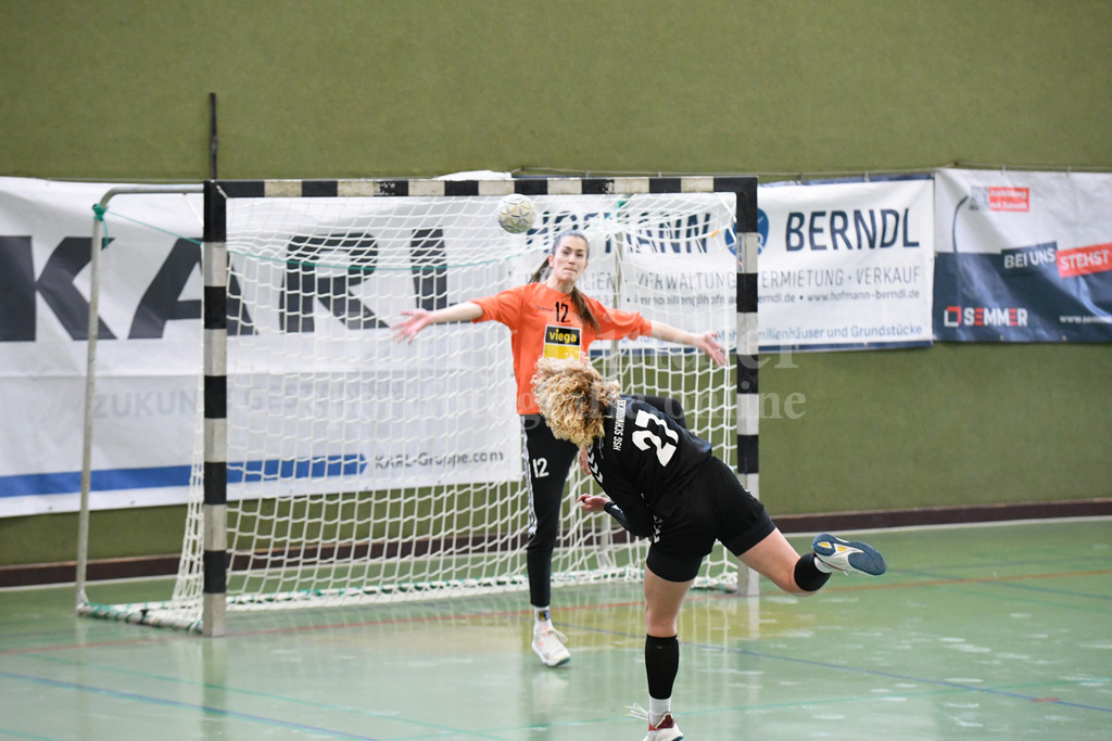 SSG Metten Damen :  HSG Schwab/kirchen | Tanja Kraus (SSG Metten Damen) - Realisiert mit Pictrs.com