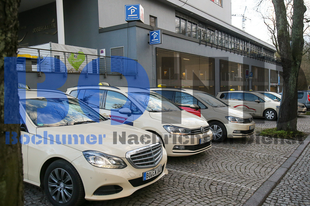  10.12.2020 - 
 | Sebastian Sendlak / Bochumer Nachrichtendienst (BOND) - Bochum Allgemein - Taxis - Realisiert mit Pictrs.com