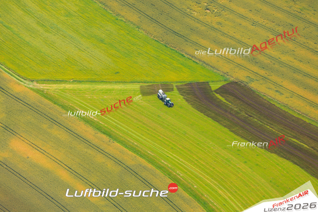 Die Luftaufnahme Zettlitz - Gefrees wurde vom UL-Flugzeug (keine Drohne) aus fotografiert.Hohe Druck- Auflösung-die Geschenkidee!