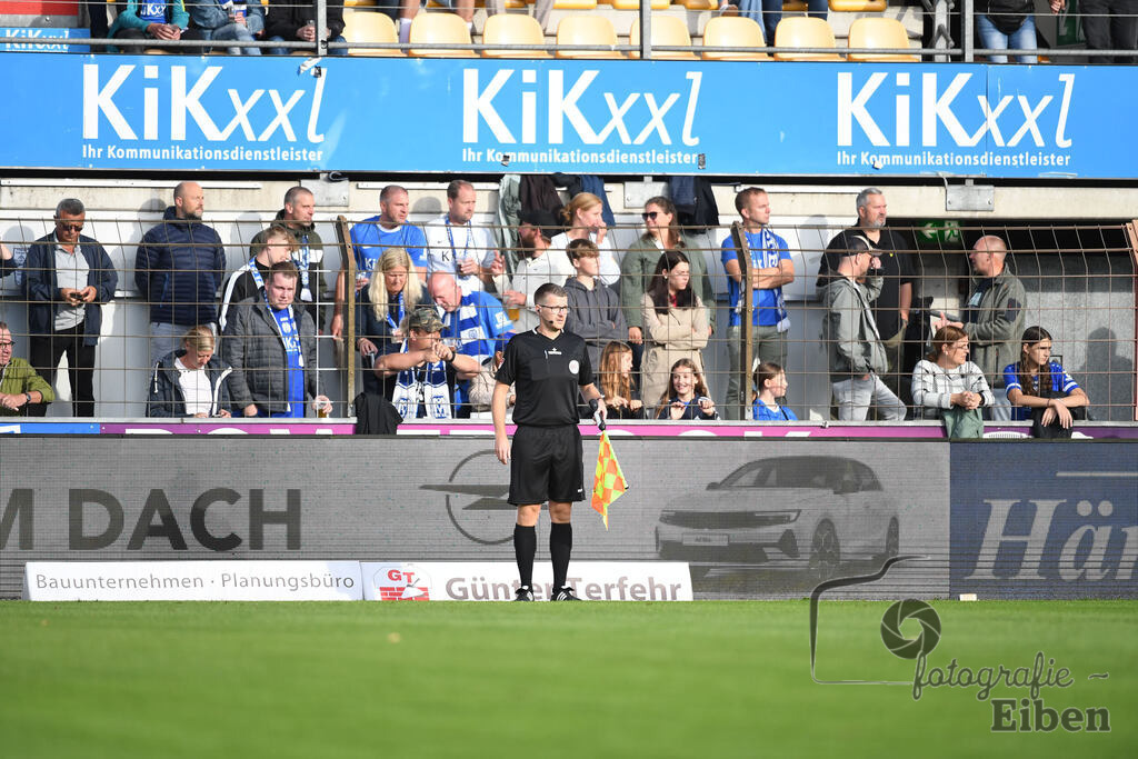 SV Meppen-VfB Lübeck | Herren Regionalliga Nord; SV Meppen (blau)-VfB Lübeck (weiß) am 01.08.2025 in Meppen (Hänsch-Arena), Photo: Philip Eiben 2025 - Realisiert mit Pictrs.com