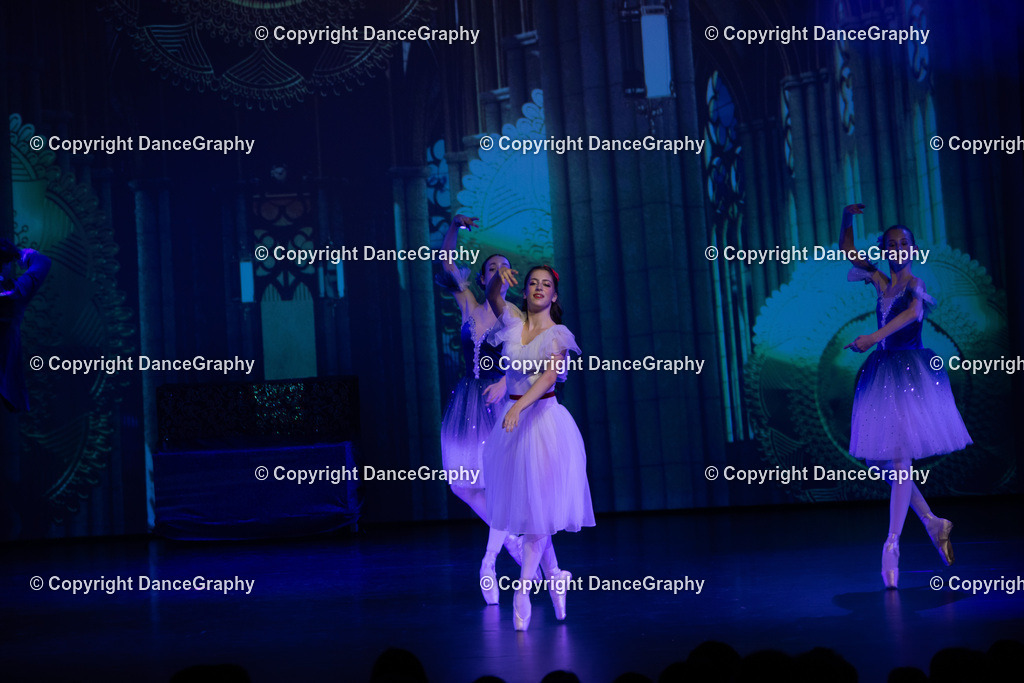 GPHY1600 | DanceGraphy - Realisiert mit Pictrs.com