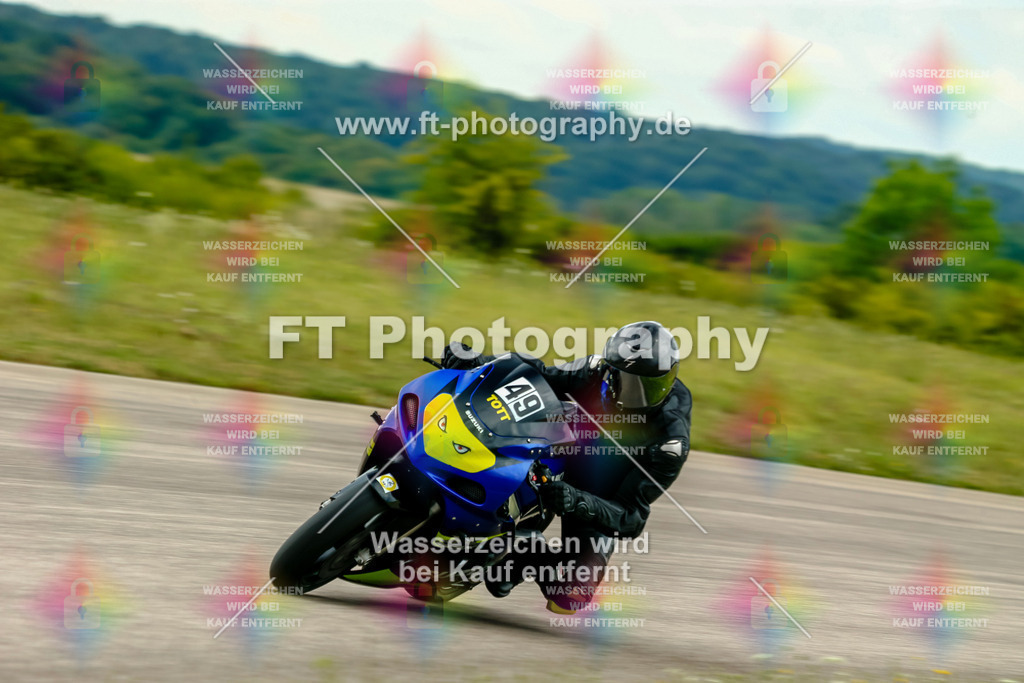 Chambley Juli-3303 | Hier findet Ihr Bilder von Touristenfahrten auf der Nürburgring Nordschleife oder von anderen Veranstaltungen die ich besucht habe. Viel Spass beim Durch Schauen 