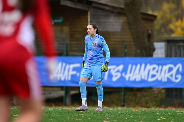 Fußball I Juniorinnen I Saison 2025-2026 I Regionalliga Nord I 7. Spieltag I Hamburger SV U17 - SpVg Aurich U17 I 02674 | Der Sportfotograf. - Realisiert mit Pictrs.com