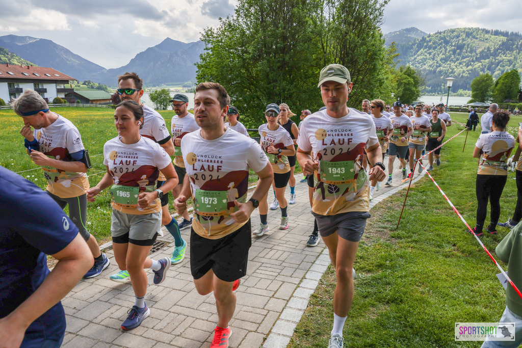 007A7202 | Schliersee Lauf 2026 #flowmotion #schlierseelauf #junglückschlierseelauf #schliersee #halbmarathon @junglueck #sportshot_your_pictrs #yourpictrs #canondeutschland #canonsportphotography