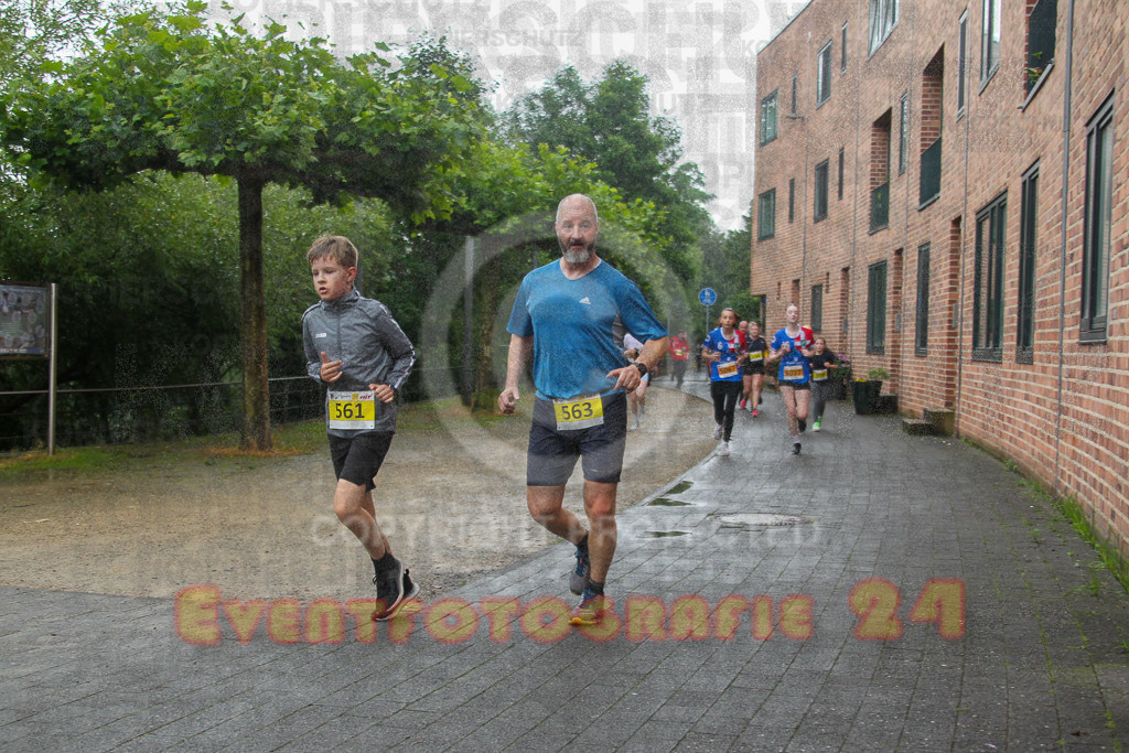 240622_1043_EV4_0713 | Sportfotografie im Rhein-Sieg Kreis, Köln, Bonn, NRW, Rheinland Pfalz, Hessen, etc. Unser Tätigkeitsfeld umfasst den Laufsport vom Volkslauf über den Marathon, Duathlon, Triathon bis zum Ultralauf wie Kölnpfad Ultra oder Schindertrail.