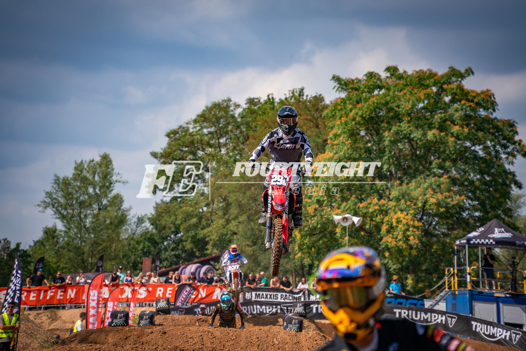 DSC06528 | fourtyeightmedia - Realisiert mit Pictrs.com