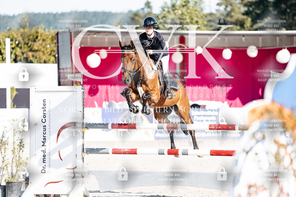 CK904270 | Turnierfotografie Pferdefotografie Trier Rheinland-Pfalz Pferdesport Reitsport Tierfotografie Sportfotografie Pferdevideo Pferdevideografie Equestrianvideography equestrianphotography  - Realisiert mit Pictrs.com