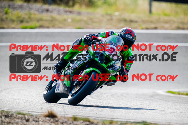 MaZZes_FotoMatrix_220722_0337 | PRO SUPERSTOCK