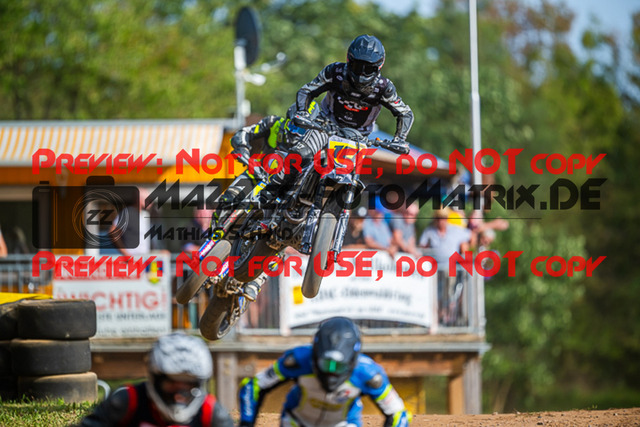 MaZZes_FotoMatrix_230917_8268 | S1