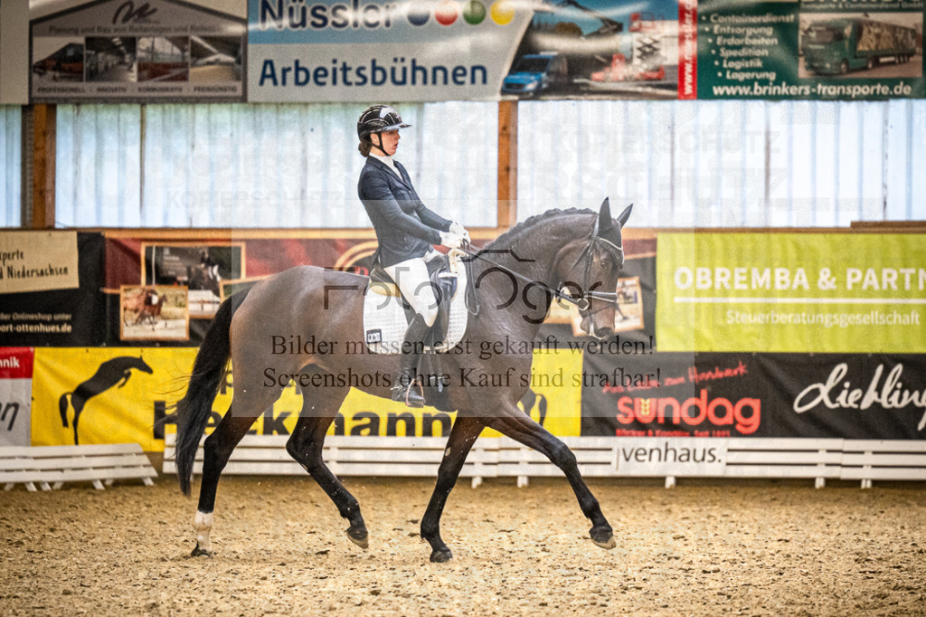 DOS_0748 | Entdecke hochwertige Reitturnierfotos von Foto Oger. Professionell, emotional und authentisch – jetzt Lieblingsmomente im Shop bestellen.Deutschlandweite Turnierfotografie. - Realisiert mit Pictrs.com