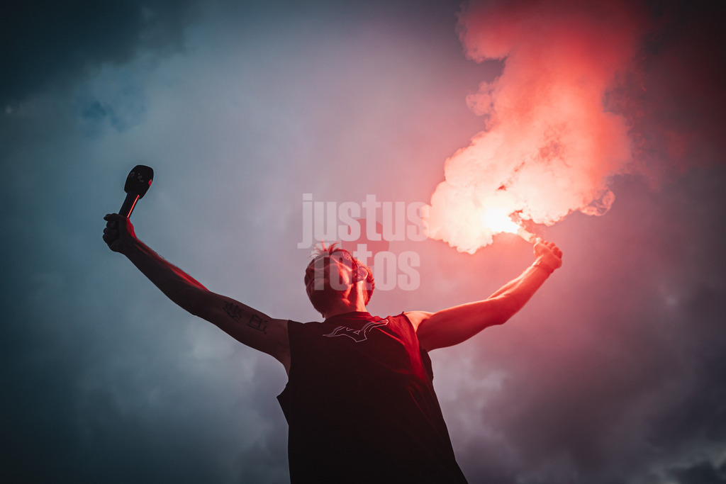 Beachvolleyball | Männer | Deutsche Meisterschaften 2025 Timmendorfer Strand | 05.09.2025 | Bennet Poniewaz wird verabschiedet Karriereende Verabschiedung Pyrotechnik