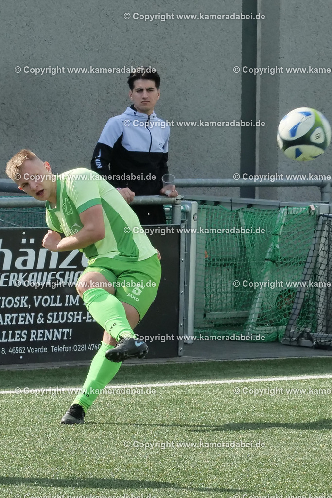 Fußball : Bezirksliga : SV 08/29 Friedrichsfeld - Borusia Veen am 10.05.2026 in Voerde Friedrichsfeld | Fußball : Bezirksliga : SV 08/29 Friedrichsfeld - Borusia Veen am 10.05.2026 in Voerde Friedrichsfeld - Realisiert mit Pictrs.com