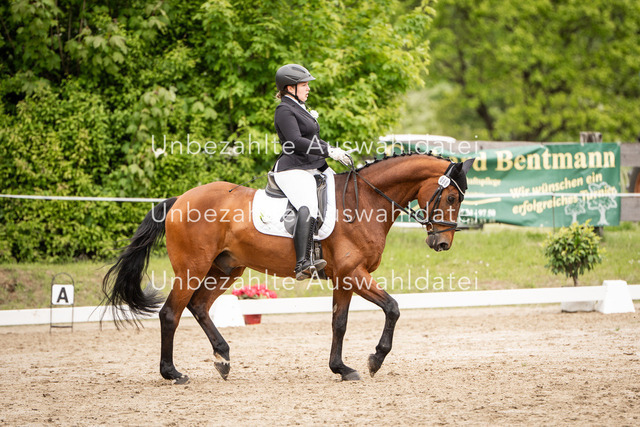 Bad_Meinberg_09465 | saradresslerfotografie - Realisiert mit Pictrs.com