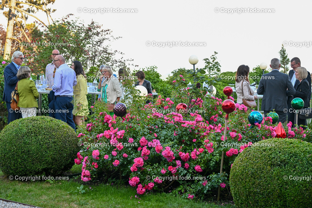Rosengarten_ Hans Peter Gratz_ 28.06.2023-16 | 28.06.2023, Linz Poestlingberg, AUT, Rosengarten, Hans Peter Gratz and Friends, im Bild Rosengarten am Poestlingberg