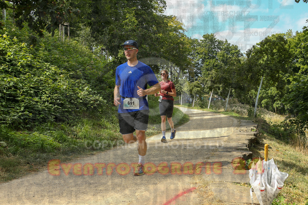 250824_1509_EX1_8587 | Sportfotografie im Rhein-Sieg Kreis, Köln, Bonn, NRW, Rheinland Pfalz, Hessen, etc. Unser Tätigkeitsfeld umfasst den Laufsport vom Volkslauf über den Marathon, Duathlon, Triathon bis zum Ultralauf wie Kölnpfad Ultra oder Schindertrail.