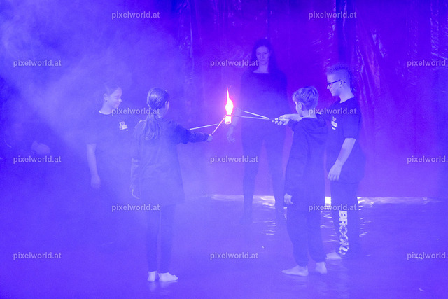 Zirkusvorstellung der MS Feldkirchen Digital | Bildershop von pixelworld.at - Realisiert mit Pictrs.com