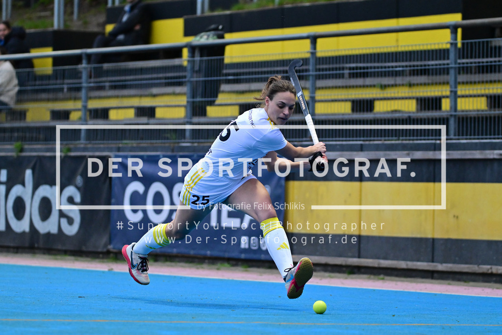 Hockey I Frauen I Saison 2025-2026 I Bundesliga I 18. Spieltag I Harvestehuder THC - UHC Hamburg I 163524 | Der Sportfotograf. - Realisiert mit Pictrs.com