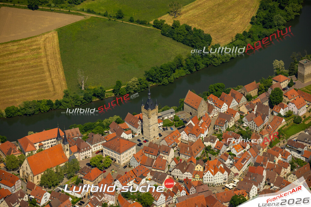 Das Luftbild zeigt  Bad Wimpfen - Die Luftaufnahme wurde 2023 vom UL-Flugzeug aus erstellt ( keine Drohne ) - Hochauflösende Luftaufnahme - Für grossformatige Ausdrucke geeignet. Die Geschenkidee !Mit Lizenz und Bildrechte bestellbar