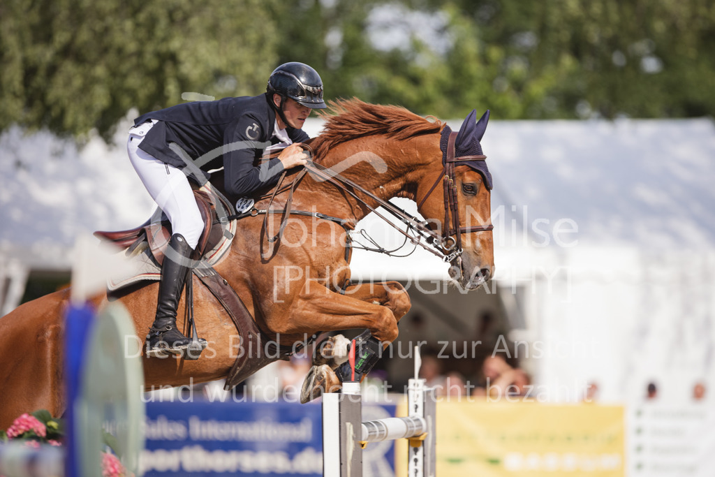 CSI2* - Internationale Springprüfung mit Siegerrunde (1,45 m)  Große / Big Tour | CSI2* - Internationale Springprüfung mit Siegerrunde (1,45 m) 
Große / Big Tour