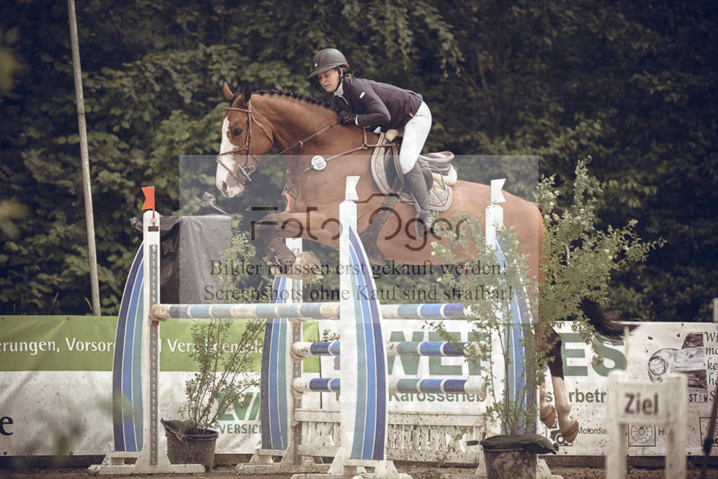 20240531-DOS_6045 | Entdecke hochwertige Reitturnierfotos von Foto Oger. Professionell, emotional und authentisch – jetzt Lieblingsmomente im Shop bestellen.Deutschlandweite Turnierfotografie. - Realisiert mit Pictrs.com
