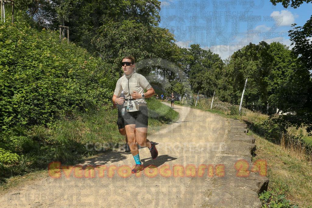 250824_1238_EX1_0007 | Sportfotografie im Rhein-Sieg Kreis, Köln, Bonn, NRW, Rheinland Pfalz, Hessen, etc. Unser Tätigkeitsfeld umfasst den Laufsport vom Volkslauf über den Marathon, Duathlon, Triathon bis zum Ultralauf wie Kölnpfad Ultra oder Schindertrail.