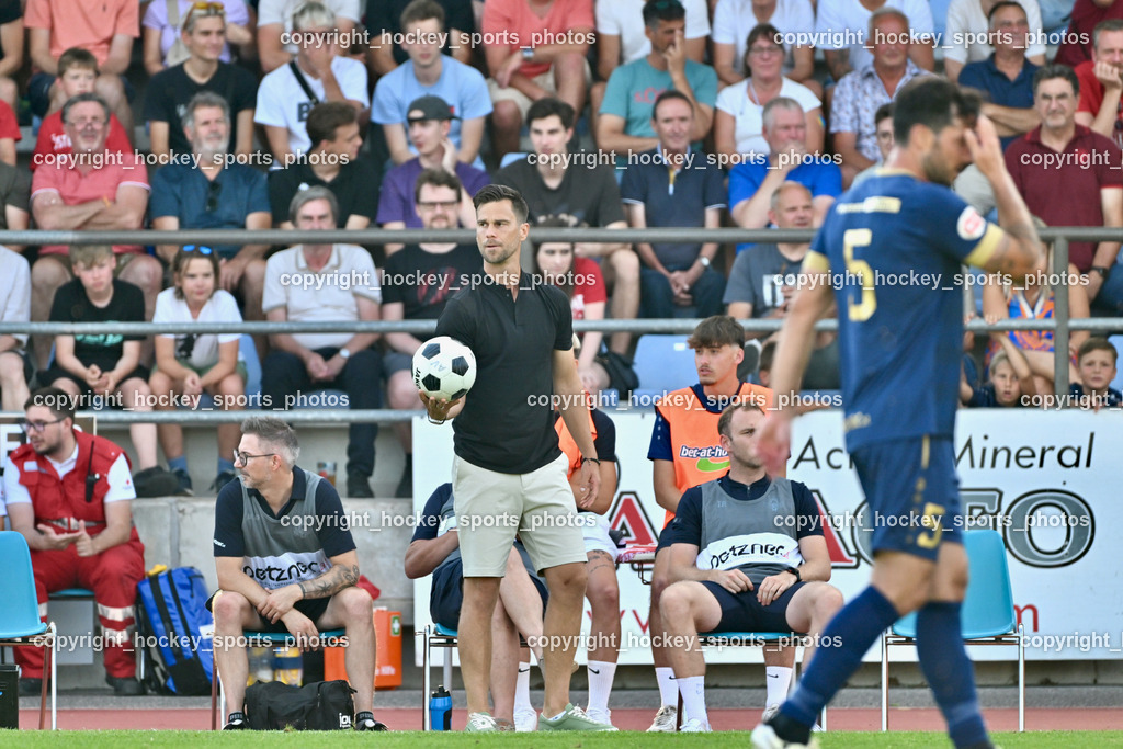 ATUS Velden vs. GAK | Headcoach ATUS Velden Marcel Günther Kuster, ATUS Velden vs. GAK, ATUS Velden vs. GAK am 26.07.2024 in Villach (Stadion Lind), Austria, (Photo by Bernd Stefan)