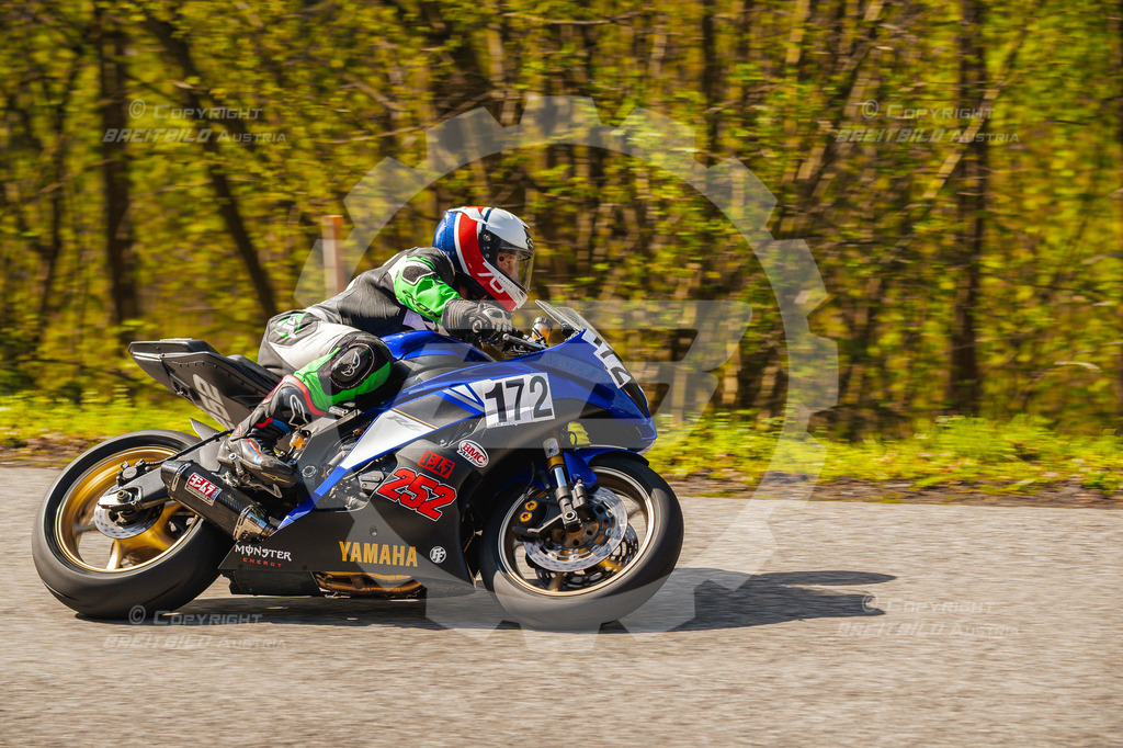 1269 - Bergrennen Landshaag2026 | BREITBILD Austria Webshop

Finde Fotos von: Breitbild, Breitbild Austria, Landshaag, Europeanbikers, KTM, BMW, Bergrennen, Bikeporn, Carporn, Bikes, Cars, Fotografie, Oberösterreich, Österreich, Berufsfotograf, Motorradteile Ganster, Julbach, Pannoniari - Realisiert mit Pictrs.com