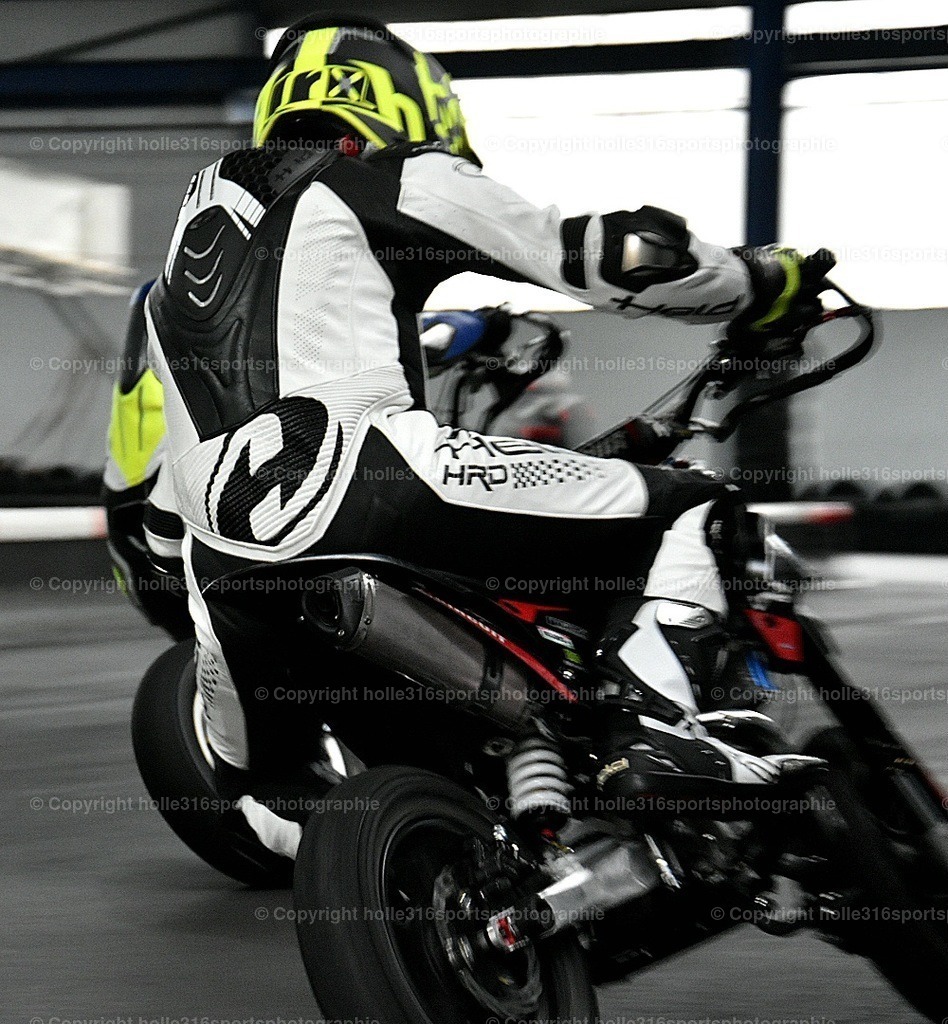 DSC_0199_1 | Sportfotografie , Motorsport, Motoross, Reitsport, Mointainbike, Enduro,
Landschaft , Outdoor, Eventfotografie, Landschaft, Bilder online bestellen - Realisiert mit Pictrs.com