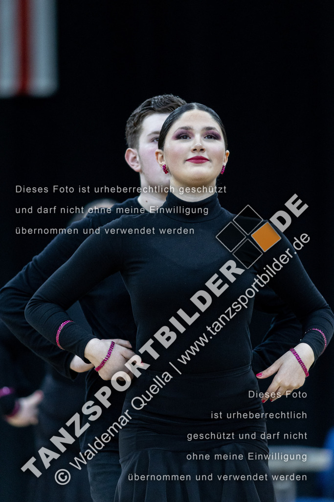 20240310-01141 | Hier finden Sie Tanz Bilder vom Latein und Standard Formationen tanzen. Sportbilder vom Tanzsport. Schöne Fotos und von Weltmeisterschaft, Europameisterschaft, Bundesliga, Regionalliga, Oberliga und Landesliga sowie von GOC Stuttgart, DanceComp, WM Bremen