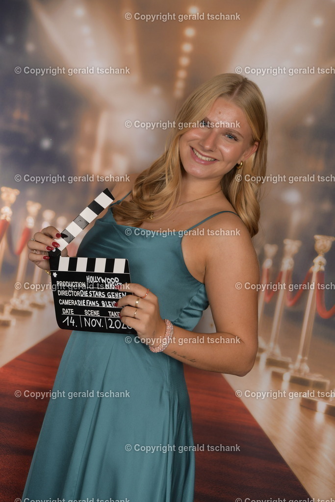 MT1_4631 | Wählen Sie hier bitte Ihr bestes Foto aus, mit diesem Bild wird Ihr Set produziert. Sollten Sie kein Bild wählen oder mehrere suchen wir das Beste aus!