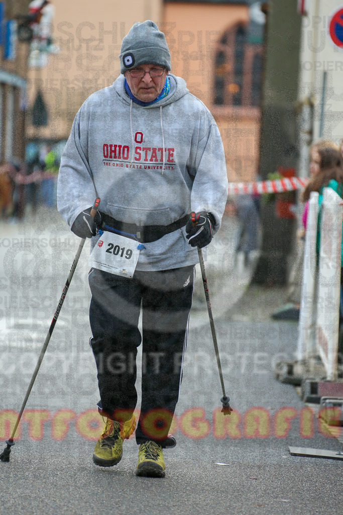 221127_1147_EX1_1788 | Sportfotografie im Rhein-Sieg Kreis, Köln, Bonn, NRW, Rheinland Pfalz, Hessen, etc. Unser Tätigkeitsfeld umfasst den Laufsport vom Volkslauf über den Marathon, Duathlon, Triathon bis zum Ultralauf wie Kölnpfad Ultra oder Schindertrail.