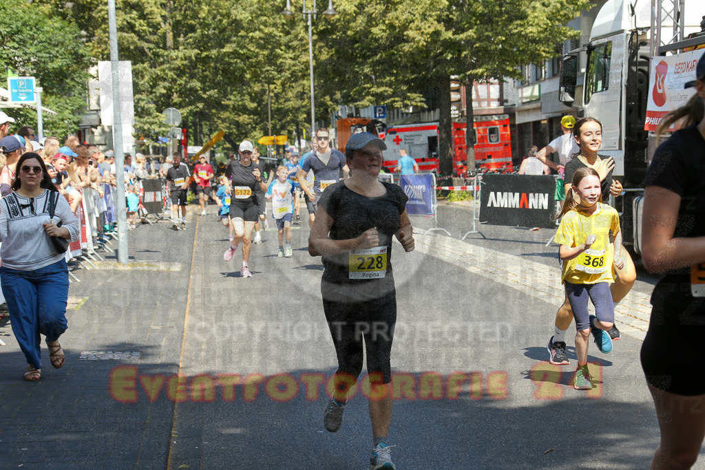 250621_1048_EX1_2665 | Sportfotografie im Rhein-Sieg Kreis, Köln, Bonn, NRW, Rheinland Pfalz, Hessen, etc. Unser Tätigkeitsfeld umfasst den Laufsport vom Volkslauf über den Marathon, Duathlon, Triathon bis zum Ultralauf wie Kölnpfad Ultra oder Schindertrail.