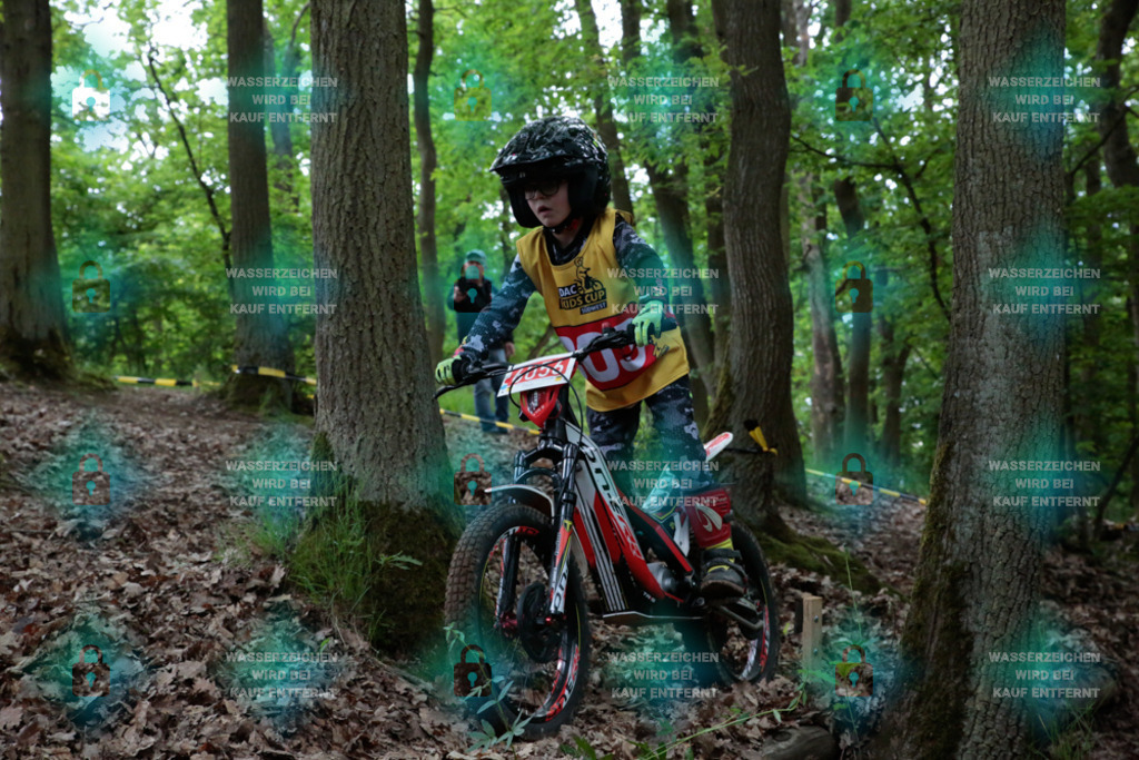 _HP_3779_1000o | HetPix, HetPix Fotodesign, Fotografie, Fotodesign, Webshop, Sportfotografie, Portraitfotografie, Onlineshop, Sportfotografie, Polch, Motorsportfotografie, Eventfotografie
